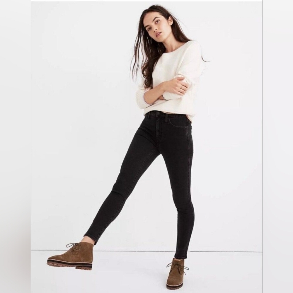 10" High-Rise Skinny Jeans in Starkey Wash